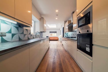 7 bed house, Cathays, Plasnewydd, Cardiff, CF244DL - Image 2