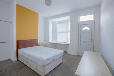 5 bed house, Shoreham Street, Heeley, Sheffield, S24FA - Image 6