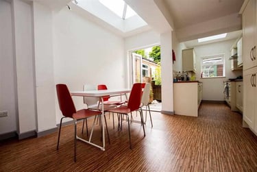 6 bed house, Hubert Road, Selly Park, Birmingham, B296ER - Image 2
