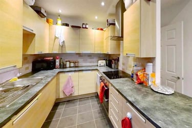 6 bed house, Tiverton Road, Selly Park, Birmingham, B296DB - Image 2