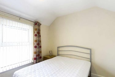 4 bed house, Cathays, Cardiff, CF244NT - Image 5