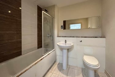 2 bed flat, Cardiff Bay, Splott, Cardiff, CF104JD - Image 10
