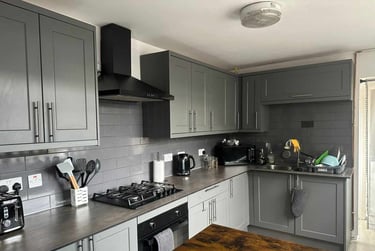 5 bed house, Cathays, Cardiff, CF244EY - Image 2