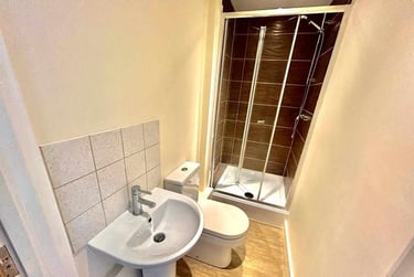 4 bed house, Cemetery Road, Sharrow, Sheffield, S118FR - Image 6