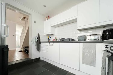 4 bed house, Cathays, Cardiff, CF244JH - Image 4