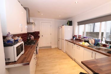 7 bed house, Roath, Plasnewydd, Cardiff, CF243LR - Image 2