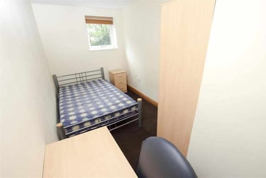 6 bed house, Hubert Road, Selly Park, Birmingham, B296EP - Image 8