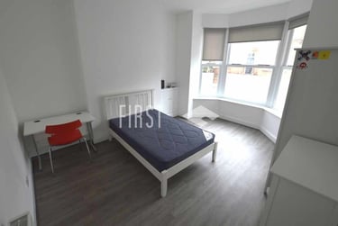 4 bed house, Saxby Street, Highfields, Leicester, LE20NE - Image 3