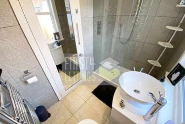 5 bed house, Thurlow Road, Clarendon Park, Leicester, LE21YE - Image 13