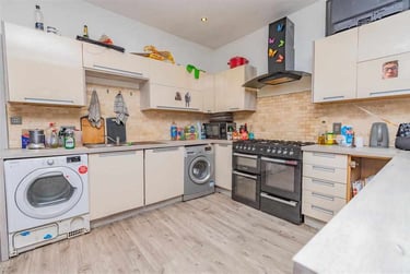 7 bed house, Heeley Road, Selly Park, Birmingham, B296EJ - Image 3