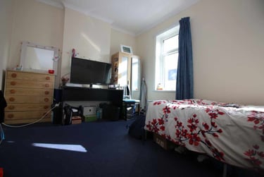 4 bed house, Cathays, Cardiff, CF244BJ - Image 5