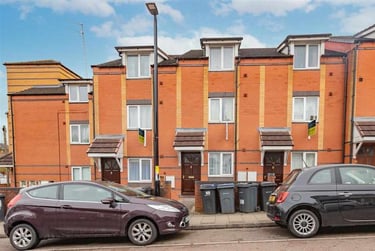 5 bed house, Exeter Road, Selly Park, Birmingham, B296EU - Image 1