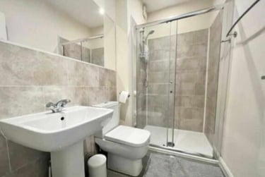 5 bed house, Shoreham Street, Heeley, Sheffield, S24FA - Image 1
