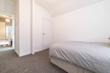 5 bed house, Cathays, Cardiff, CF244QJ - Image 10
