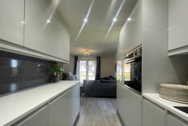 2 bed house, Thornhill, Cardiff, CF149FP - Image 2