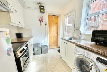 4 bed house, Avenue Road, City Centre, Norwich, NR23HL - Image 4