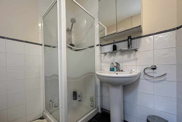 5 bed house, Cathays, Cardiff, CF244QE - Image 9