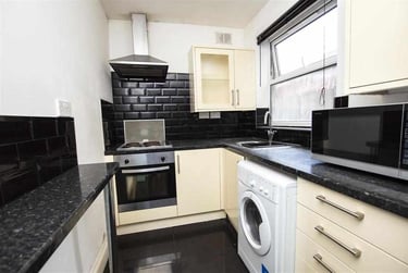 4 bed house, Winnie Road, Selly Park, Birmingham, B296JU - Image 3