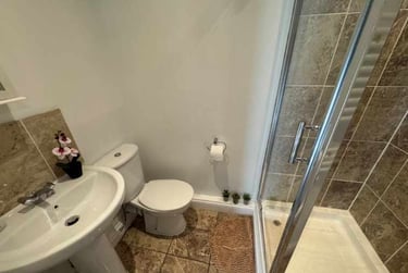 6 bed house, Mottram Close, Earlham, Norwich, NR58HL - Image 5