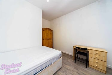 6 bed house, Derby Road, Fallowfield, Manchester, M146UX - Image 7