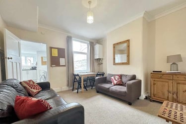 4 bed house, Bonhay Road, St David's, Exeter, EX44BL - Image 3