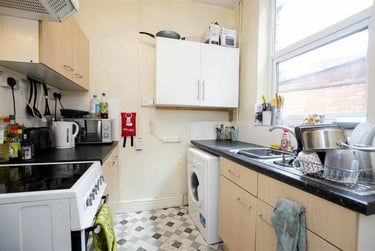 3 bed house, Dawlish Road, Selly Park, Birmingham, B297AW - Image 3