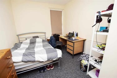 5 bed house, Raddlebarn Road, Selly Park, Birmingham, B296HQ - Image 5
