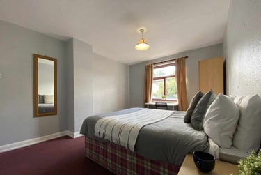 3 bed flat, Cathays, Plasnewydd, Cardiff, CF244AT - Image 3