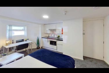 1 bed studio, Salford, Ellesmere Park, M300DX - Image 4
