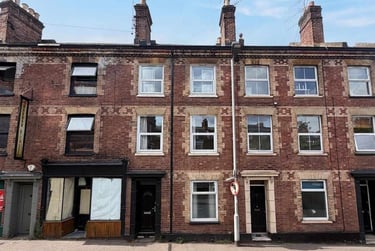 5 bed house, Longbrook Street, St Sidwells, Exeter, EX46AW - Image 1