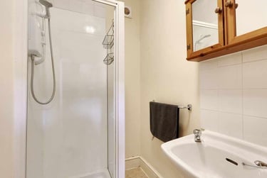 6 bed house, Mowbray Avenue, St Sidwells, Exeter, EX44HB - Image 12