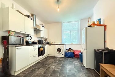 1 bed flat, Cathays, Plasnewydd, Cardiff, CF243AL - Image 1