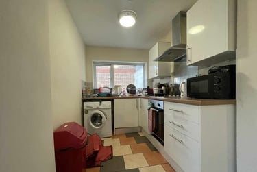 5 bed house, Cathays, Plasnewydd, Cardiff, CF244BS - Image 2
