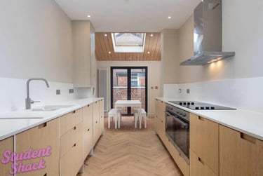 7 bed house, Haydn Avenue, Rusholme, Manchester, M144DE - Image 3
