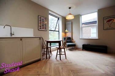 2 bed house, Burlington Road, Fallowfield, Manchester, M204QA - Image 2