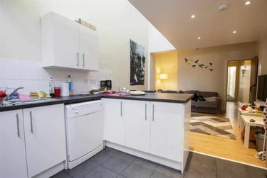 6 bed house, Heeley Road, Selly Park, Birmingham, B296DP - Image 4