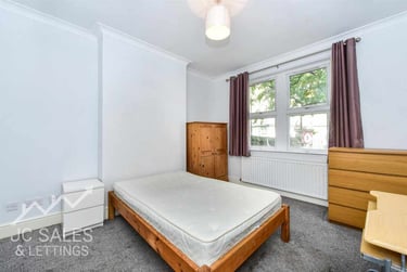 4 bed house, Kirkstall Road, Sharrowvale, Sheffield, S118XJ - Image 9