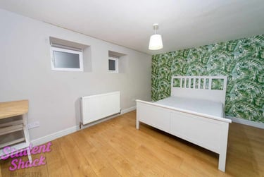 10 bed house, Victoria Road, Fallowfield, Manchester, M146AP - Image 4