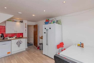 5 bed house, Exeter Road, Selly Park, Birmingham, B296EU - Image 6