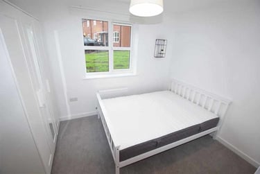 2 bed flat, Cottrell Way, Selly Park, Birmingham, B296UZ - Image 4