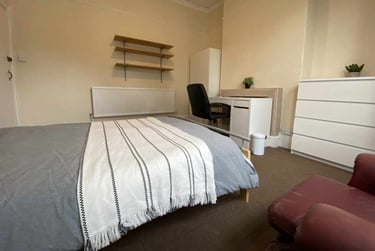 5 bed house, Cathays, Cardiff, CF244AR - Image 3