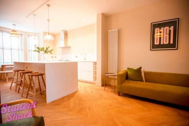 6 bed flat, Granville Road, Fallowfield, Manchester, M146AE - Image 2