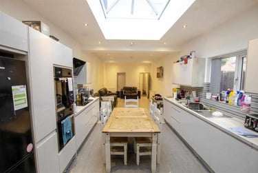 7 bed house, Luton Road, Selly Park, Birmingham, B297BN - Image 2