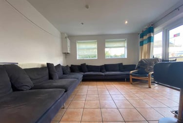7 bed house, Cathays, Plasnewydd, Cardiff, CF244BT - Image 2