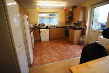 5 bed house, Roath, Plasnewydd, Cardiff, CF243BA - Image 3