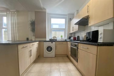 4 bed house, Roath, Cathays, Cardiff, CF244GB - Image 3
