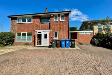 6 bed house, Penryn Close, Earlham, Norwich, NR47LY - Image 2