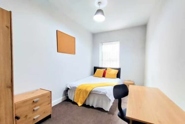 5 bed house, Kensington Fields, Low Hill, Liverpool, L78RJ - Image 6