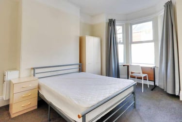 6 bed house, St. Johns Road, Mount Pleasant, Exeter, EX12HR - Image 5