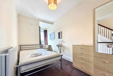 8 bed house, Velwell Road, St Sidwells, Exeter, EX44LE - Image 14